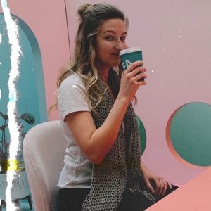 Meet your Posher, Tori